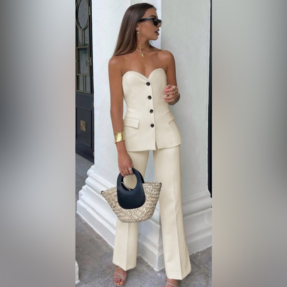 Commense Cream Buttoned Women's Pantsuit Set NEVER worn